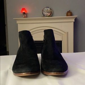 Sam Edelman black booties 8.5